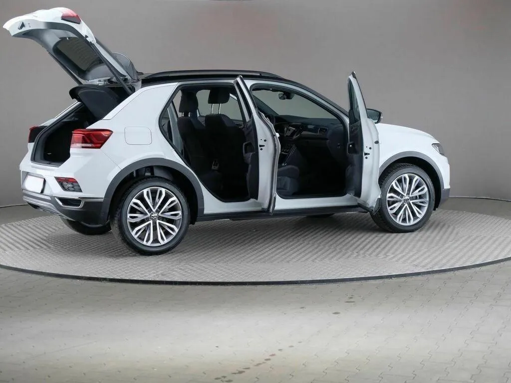 VOLKSWAGEN T-Roc Image 6